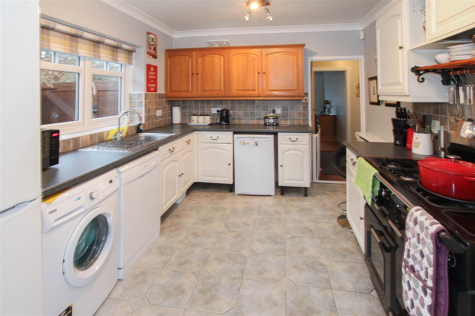 Wyatts Green Road, Wyatts Green, Brentwood Keith Ashton